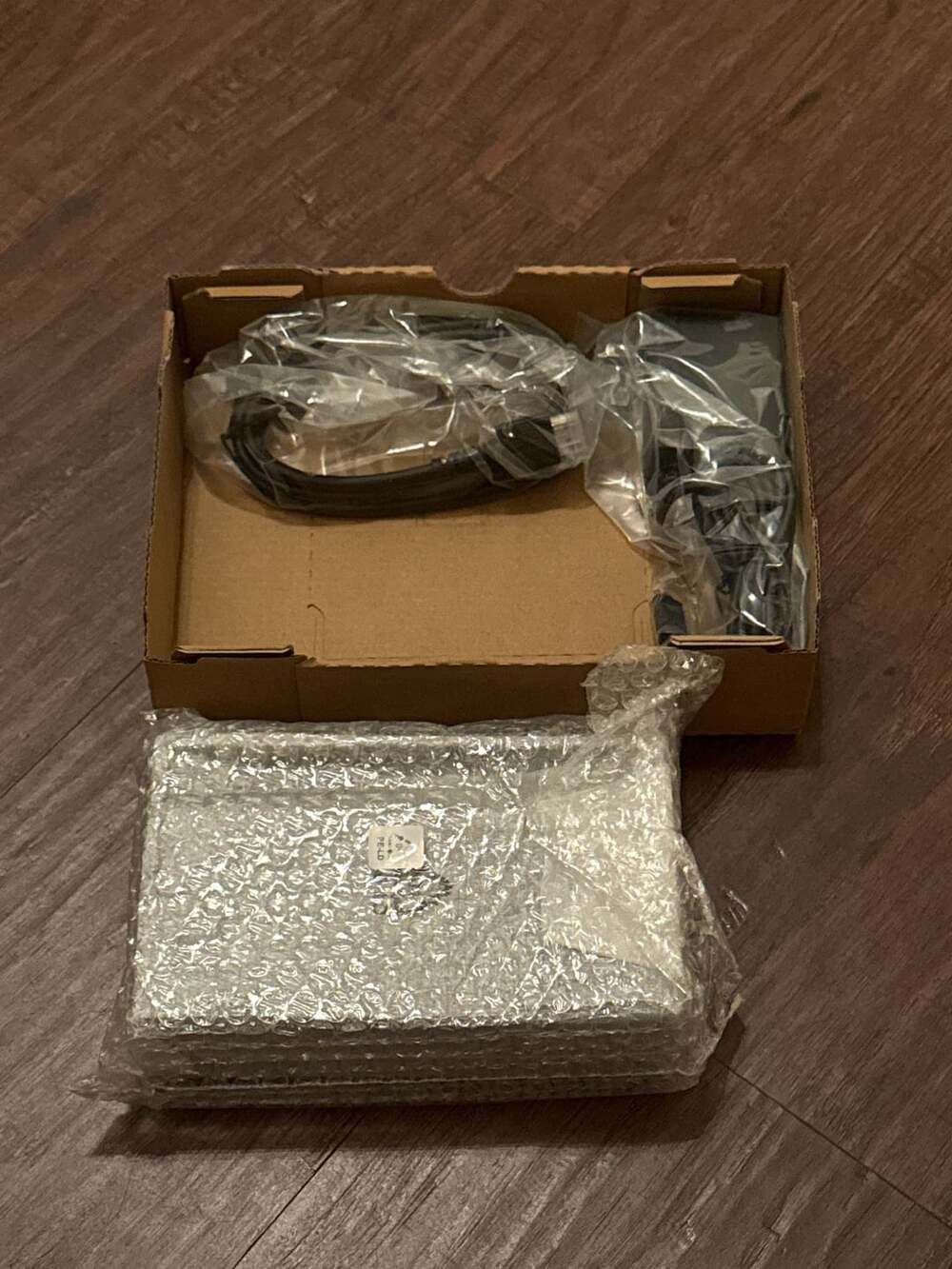 Nintendo Switch Dock Set HAC-A-CASAA - Picture 3 of 3